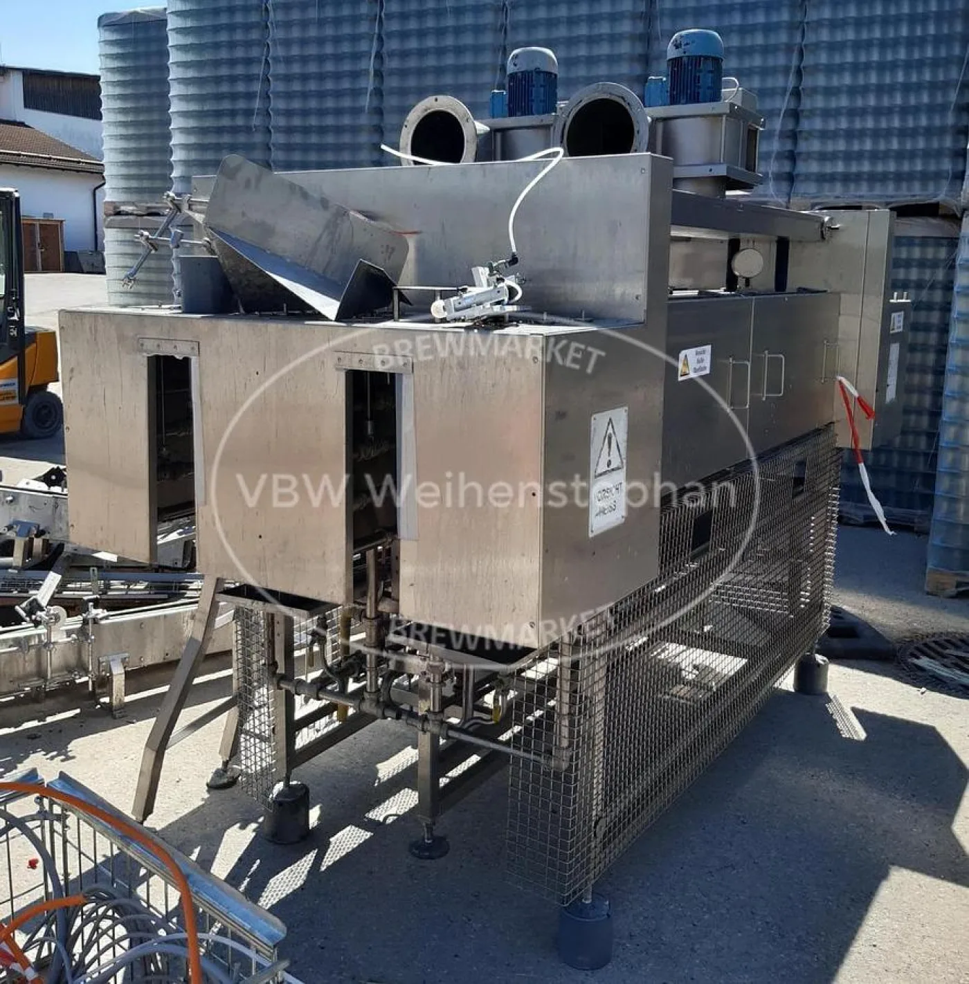 Shrink tunnel with 2 parallel conveyors - 4