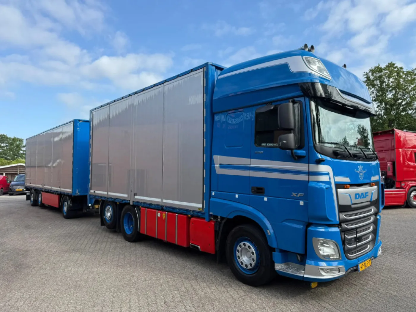 DAF XF 530 Full Air Side Doors Combi AS-3 Lift Axle/Steering Axle NL Truck - 5