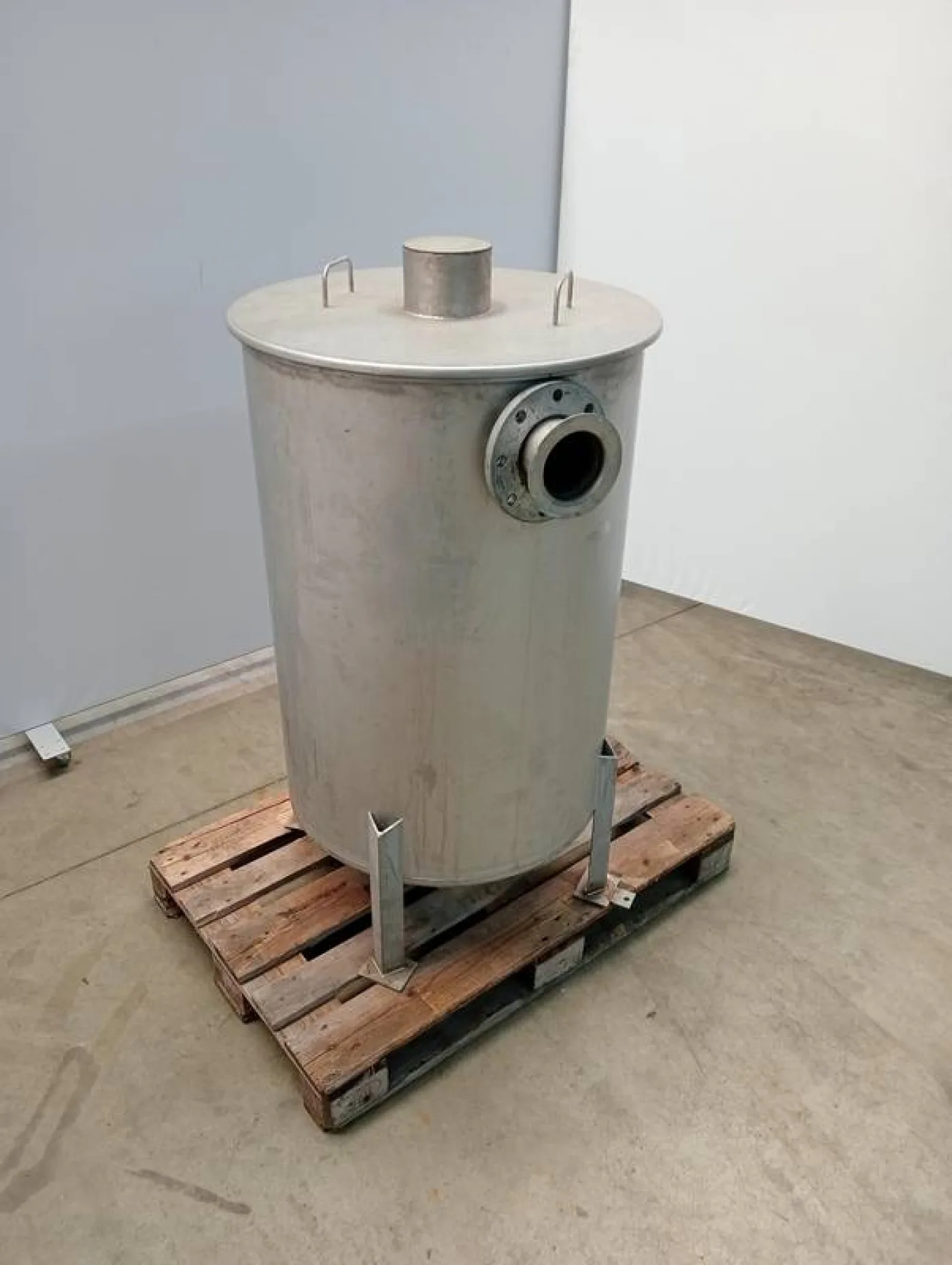 Air filter tank - 4