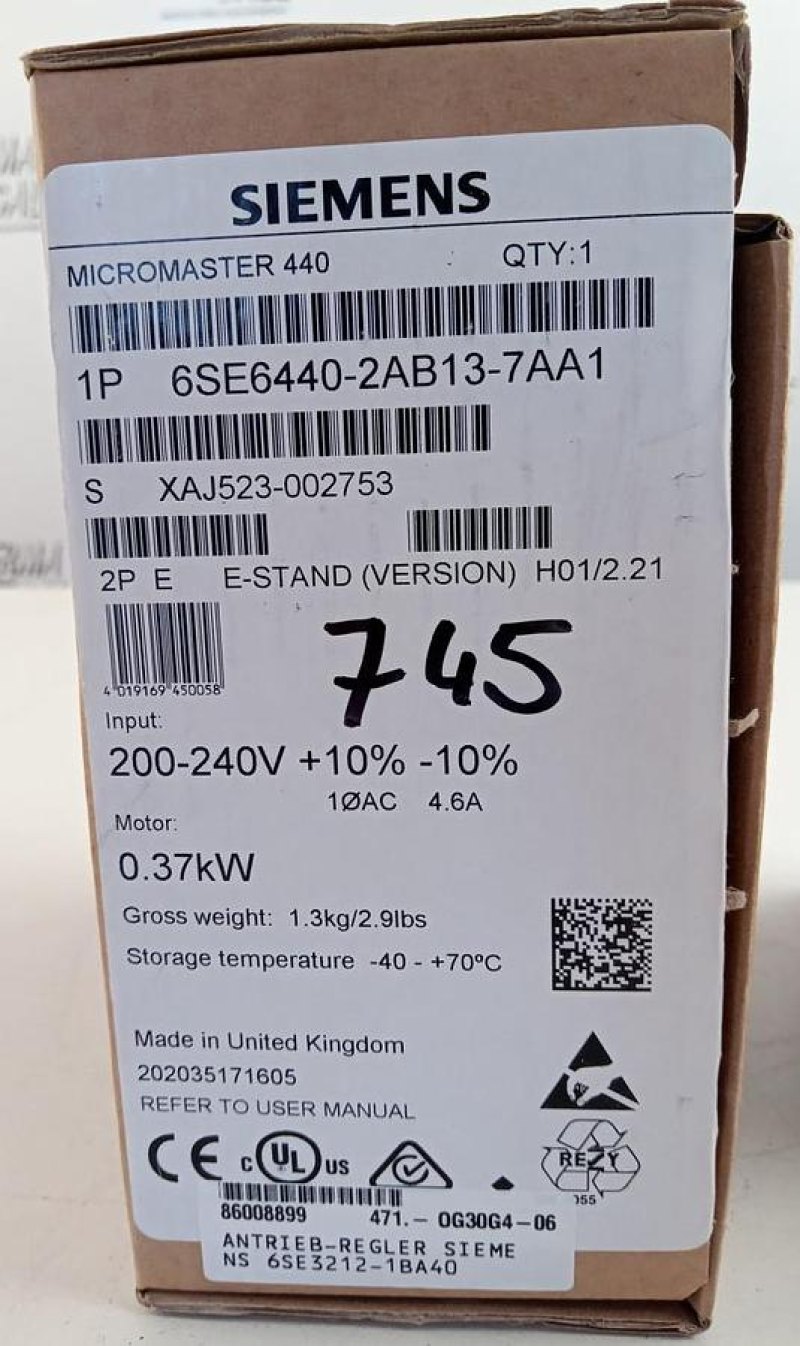 Siemens MICROMASTER 440 6SE6440-2AB13-7AA1 Frequency Converter