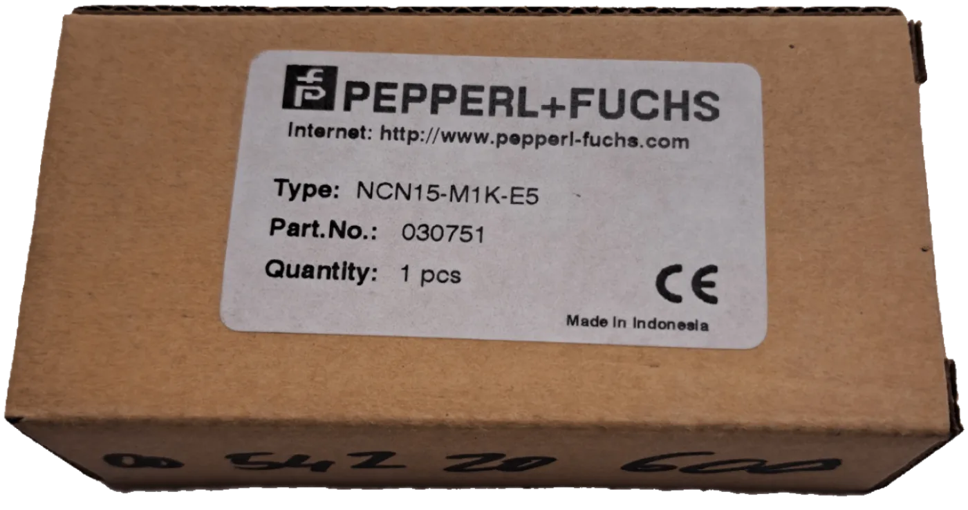 Pepperl+Fuchs Induktiver Sensor NCN15-M1K-E5 / 030751 - 1