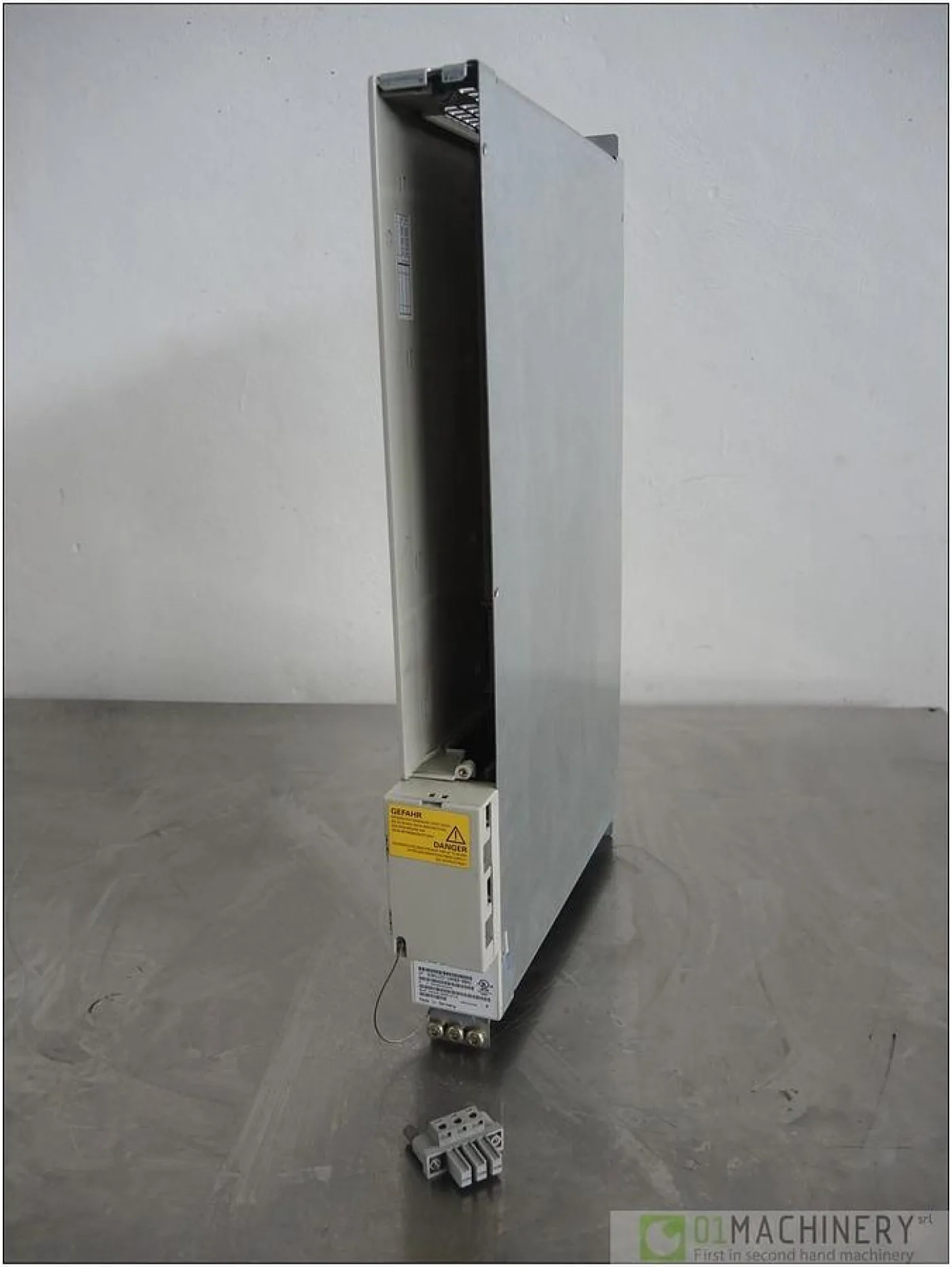 2004 SIEMENS 6SN1123-1AA00-0BA1 AI1337 - 1