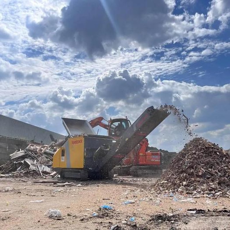 2024 Keestrack P3 Tracked Twin-Shaft Shredder