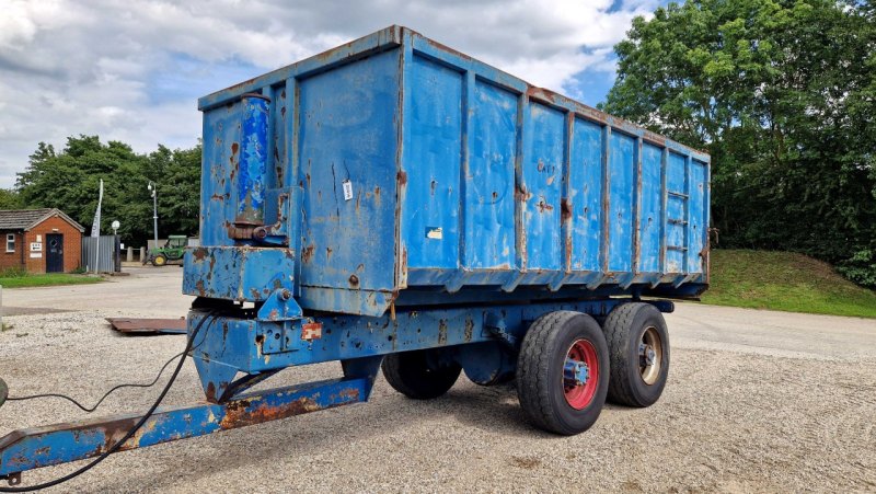 Ian Hutchinson 10-ton Tipping Trailer