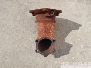 MTU 12V2000 exhaust