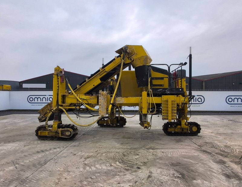Wirtgen W 210 i Cold Planer