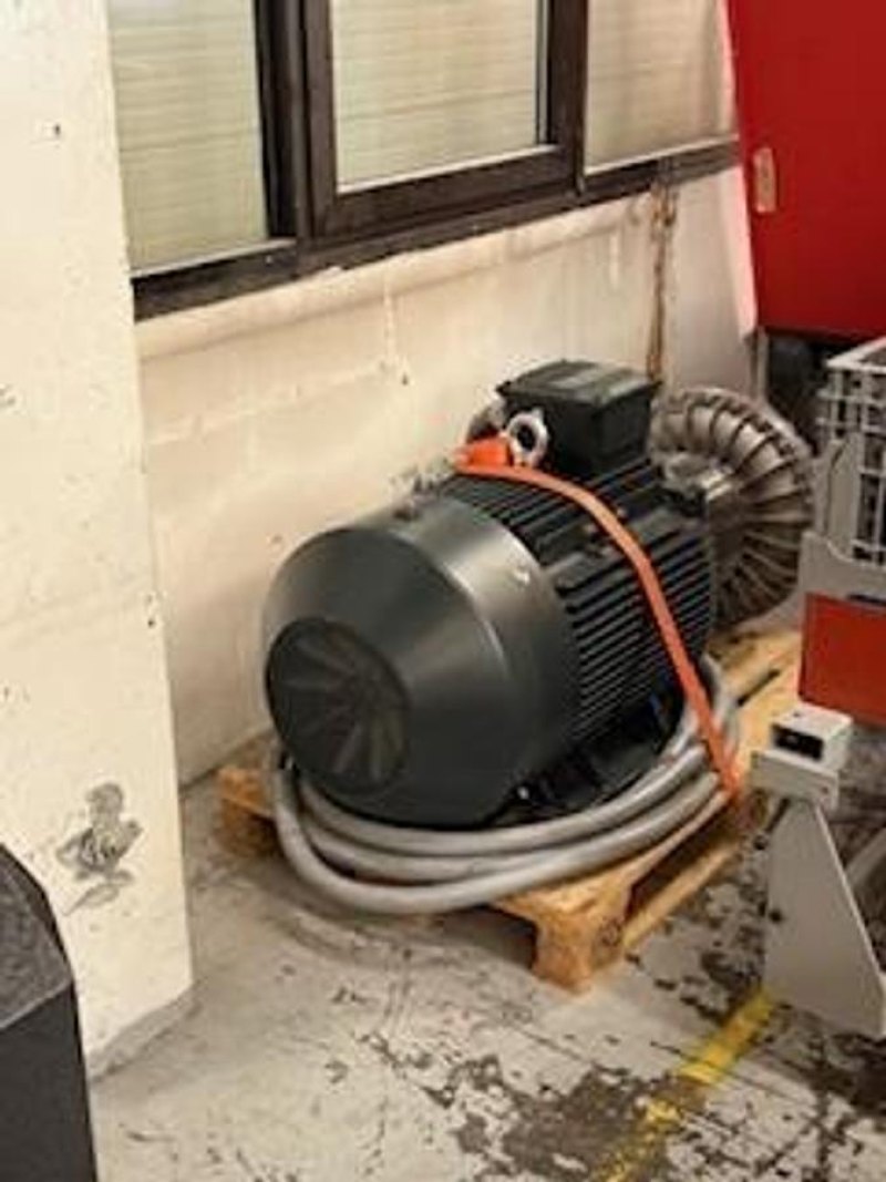 Weima WLK 1500 Shredder & Rapid Granulator G400 90KUB Full Processing Line