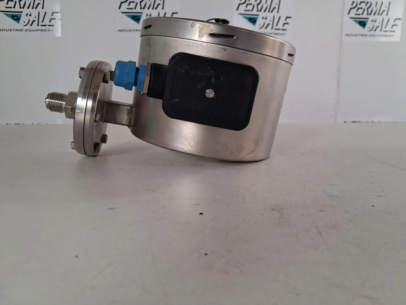 WIKA NG160 Pressure Gauge -1 to 0.6 bar with Inductive Contact - 5