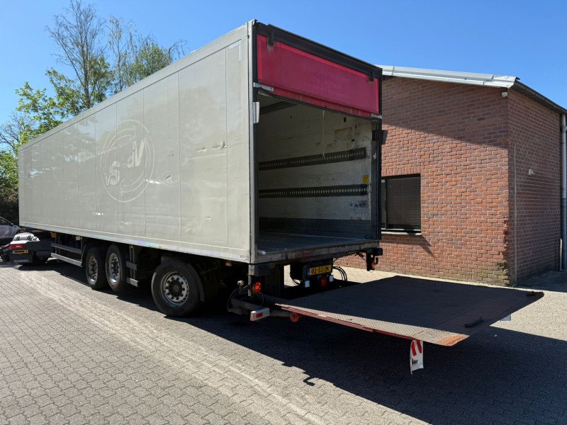 Schmitz Cargobull SKO 24 Carrier Maxima 1300 AS-2 Lift axle AS-3 Steering axle Dhollandia 3000KG EN Trailer