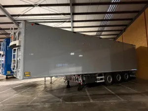 Cracker 72m3 11M Agrar-Agri New/New Pliage bumper Automatique roof