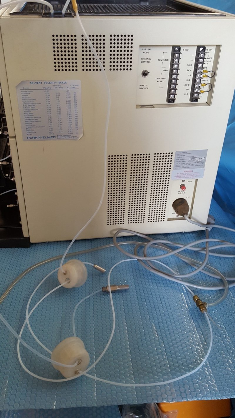 CROMATOGRAFO IN FASE LIQUIDA – PERKIN ELMER – MOD. SERIE 2