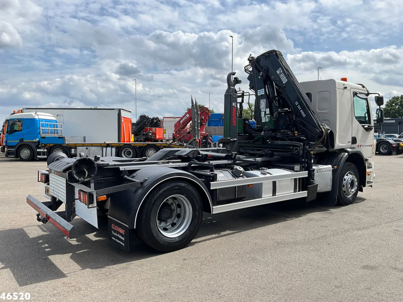 Volvo FE 250 Euro 6 Hiab 14 Tonmeter laadkraan Just 170.460 km! - 5