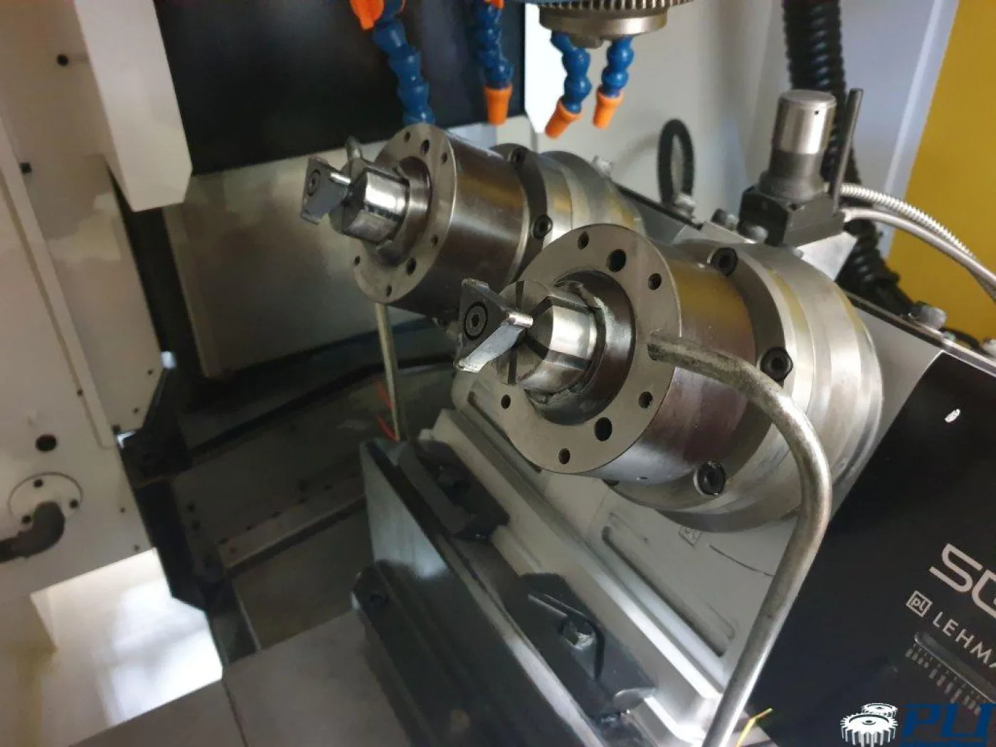 Vertical Machining Center – FANUC ALPHA D21 MiA5 - 5