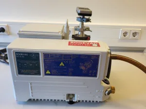 1740 - Used Sogevac SV40 BI oil sealed vacuum pump