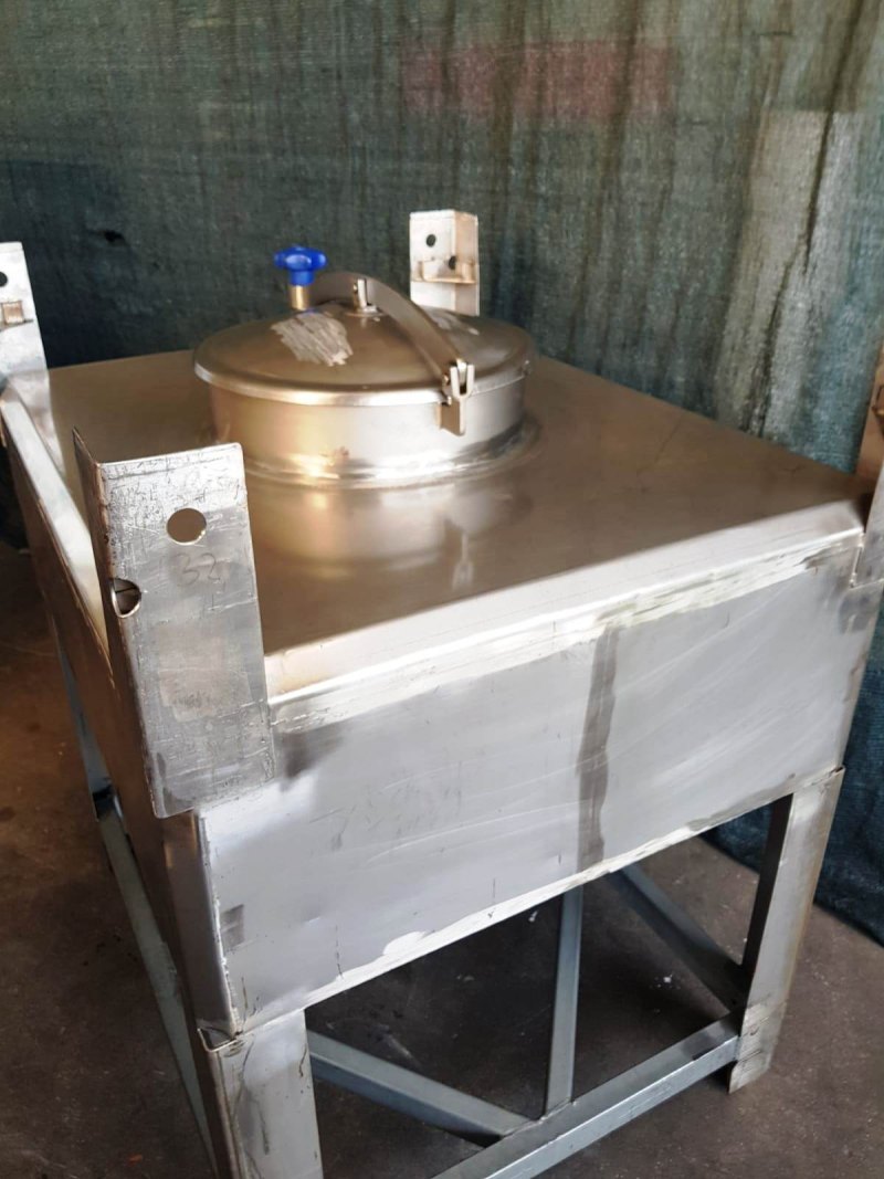 BIN – IBC (CONTENITORE PER MERCE SFUSA) – MOD. 550 LT