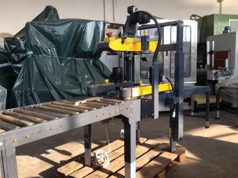 NASTRATRICE PER SCATOLE IN CARTONE – SIAT MOD. SM8PA