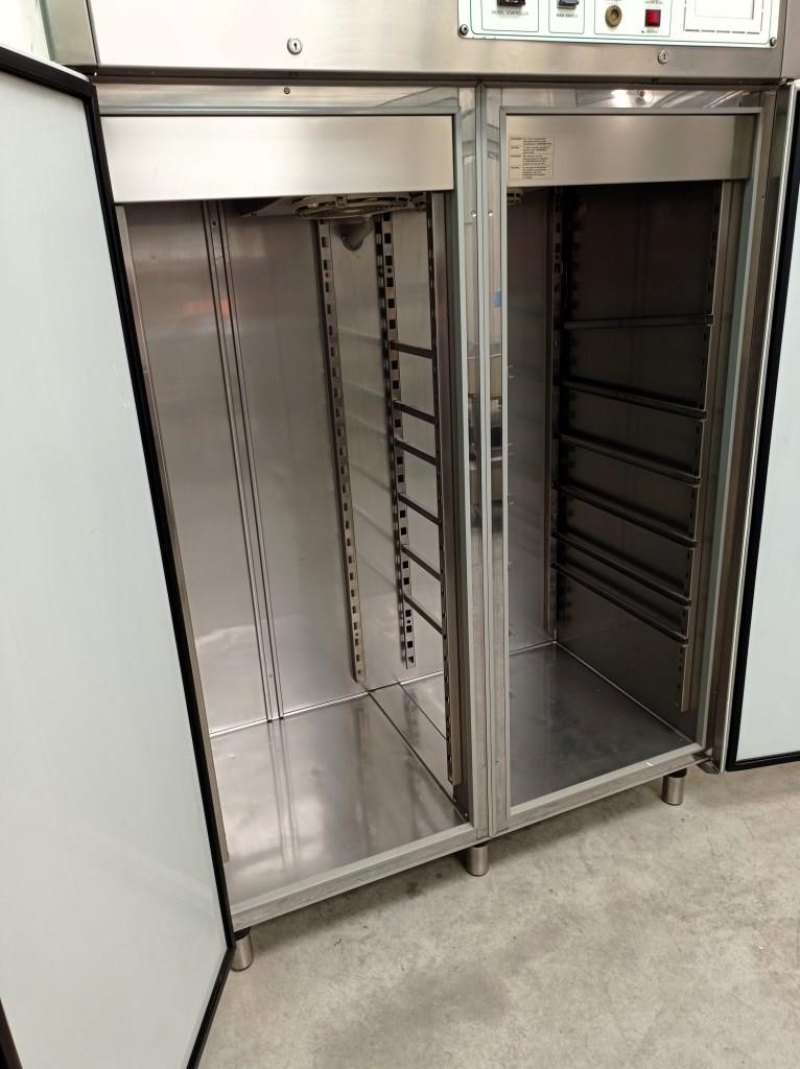 ARMADIO TERMOSTATICO – LABCO