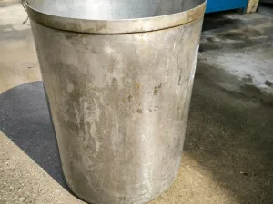 200 LITER STAINLESS STEEL TANK _1