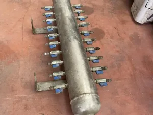 USED STAINLESS STEEL COMPRESSED AIR DISTRIBUTOR