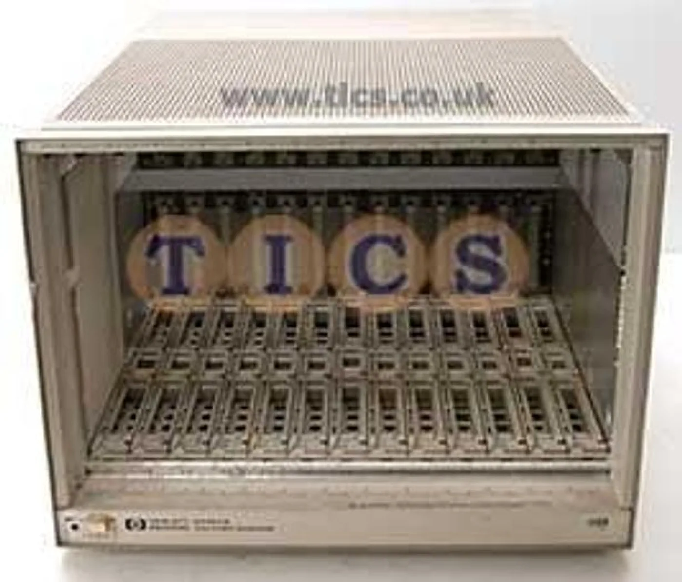 Agilent Technologies (HP) HP E1401A - 1