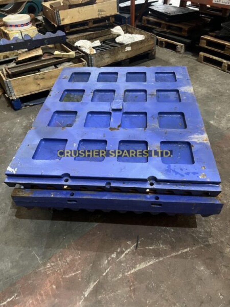 501-023-083 | Swing Jaw Plate | McCloskey® J50 |
