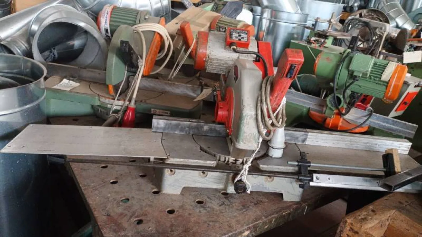 TRONCATRICE MEC 300 ST - 1