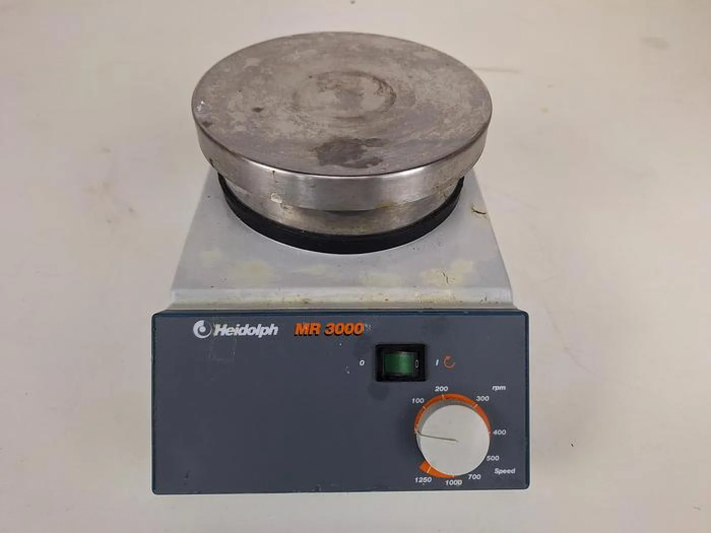 Heidolph MR 3000 Magnetic Stirrer - 1