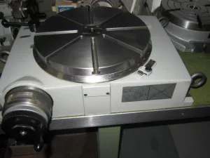 012898 - HAUSER 300