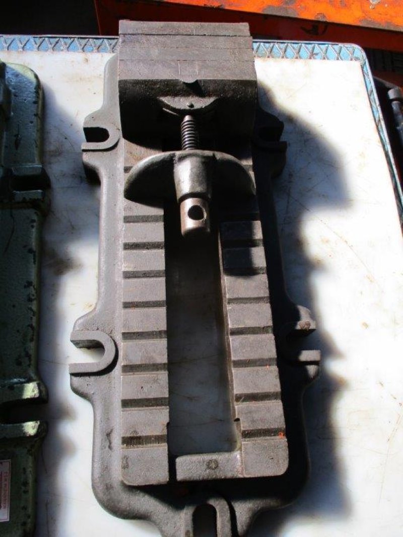 Backenbreite 150 mm UNBEKANNT