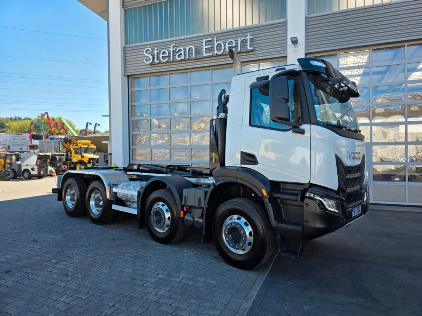 Iveco X-Way AD320X46BZ OFF 8x4 Hiab ULT26S53-W-ITF Alu - 6