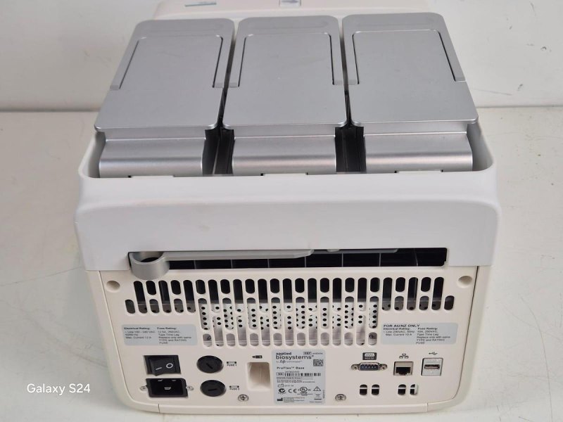 Applied Biosystems ProFlex PCR Sytem