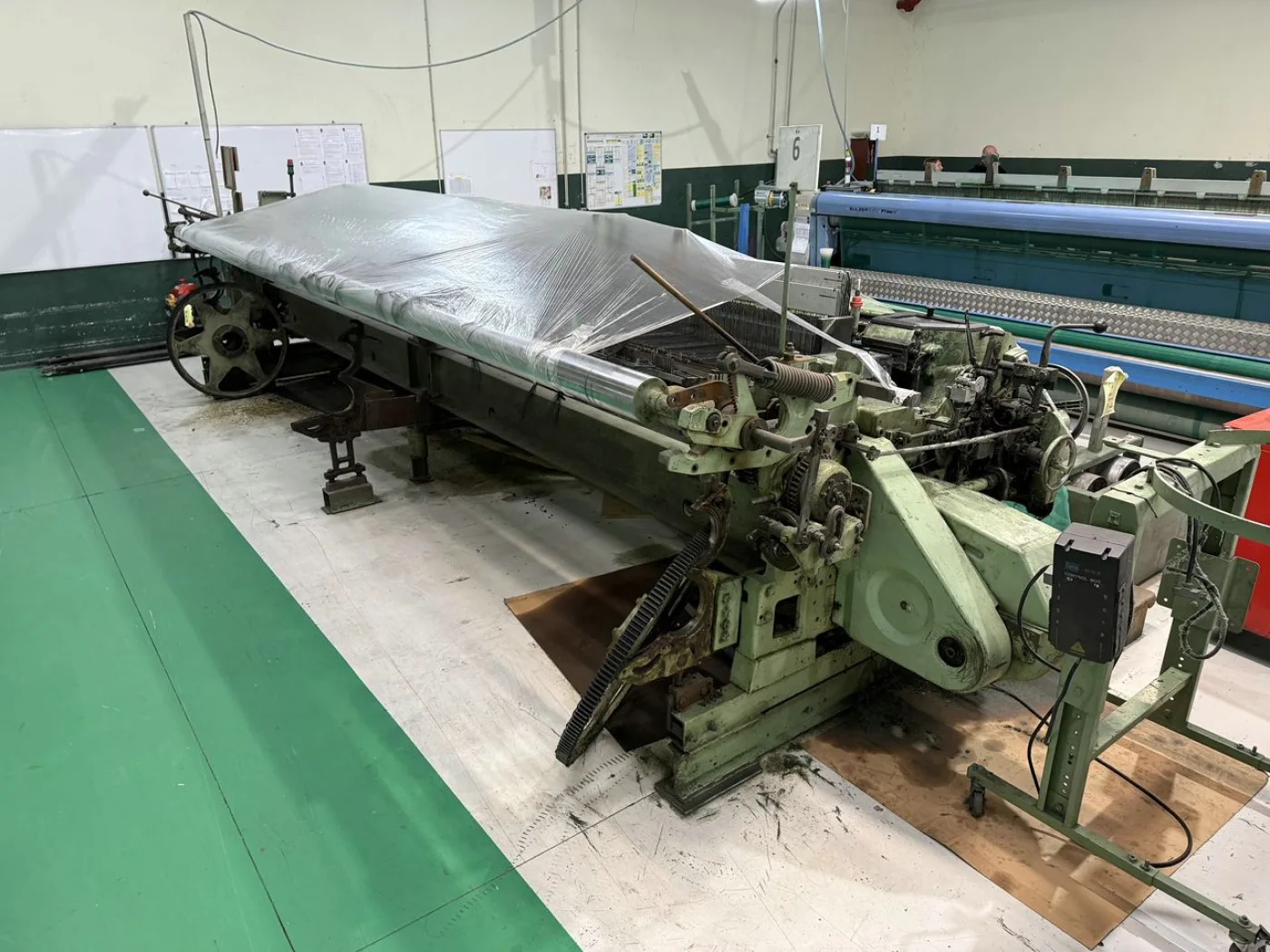 Sulzer - TW11 213 ES 105 E6/E10 D1 Projektil Webmaschinen - 5