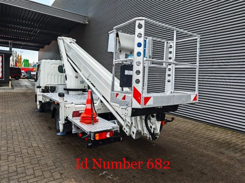 Nissan Cabstar 35.12 NT400 Ruthmann TB 270.2