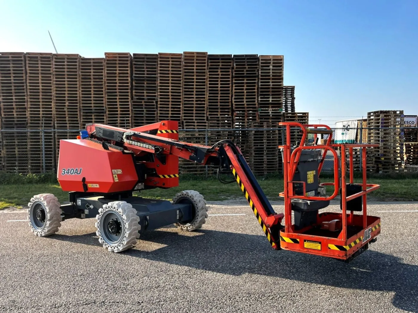 JLG 340AJ - 3