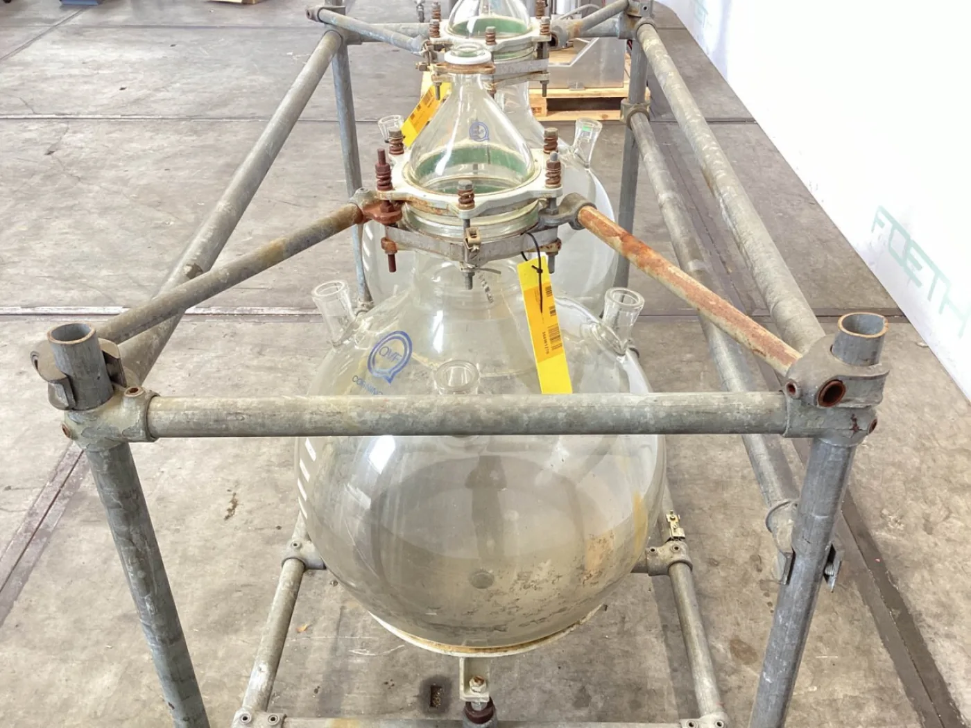 QVF Glasstechnik 100 Ltr - Vertical tank - 4