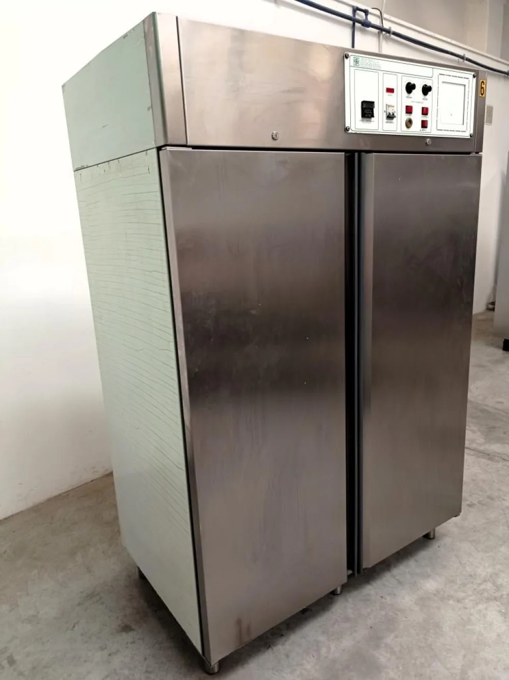 ARMADIO TERMOSTATICO – LABCO