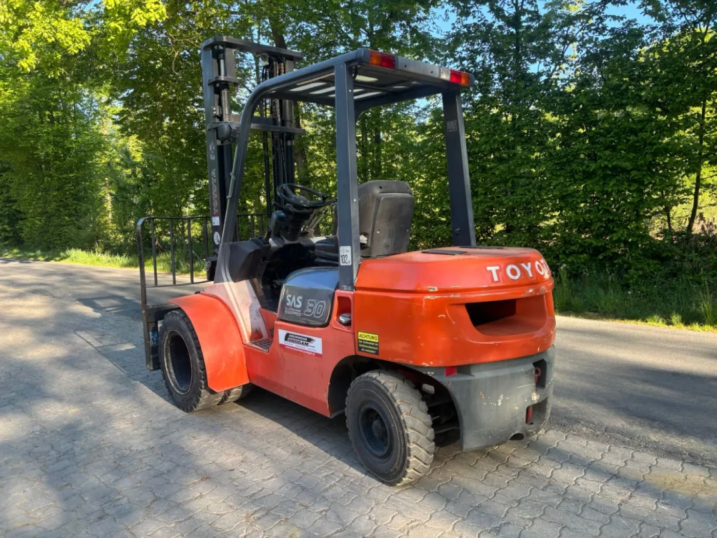 Toyota 62 - 7FDF30 - 5