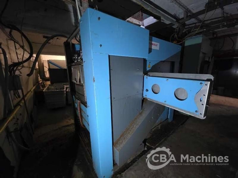 2020 Washer Extractor Unica 200/3 Medicare 200kg (956)