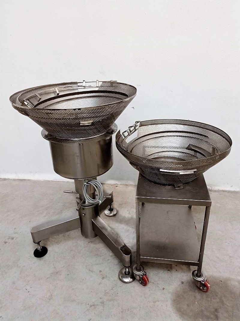 ALIMENTATORE VIBRANTE A TAZZA PER STERILE