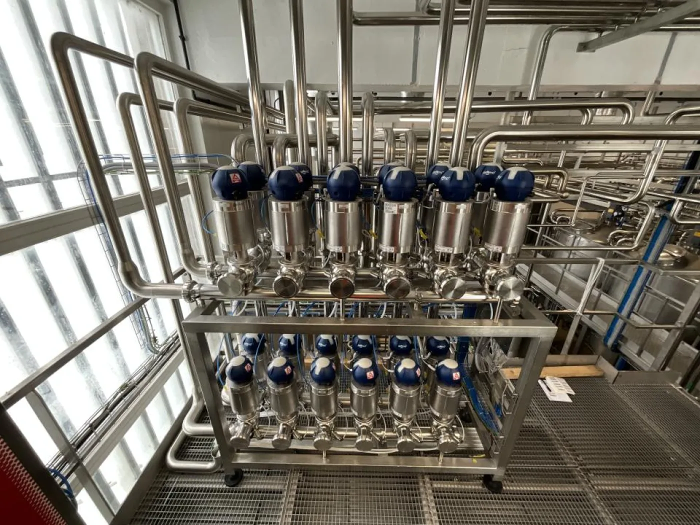 2022 A Due S.p.A. A Due S.p.A. SCA120PC Stainless Steel DN2.5 Multi Port Valve Manifold and Plant - 4