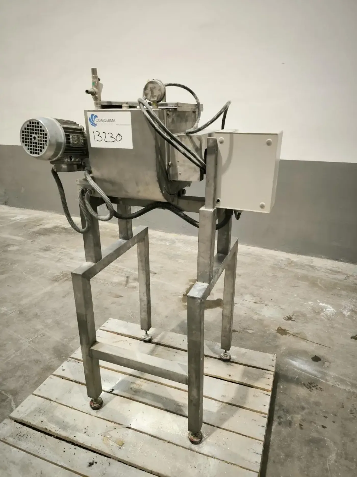 STAINLESS STEEL DOUBLE SHAFT MIXER - 1