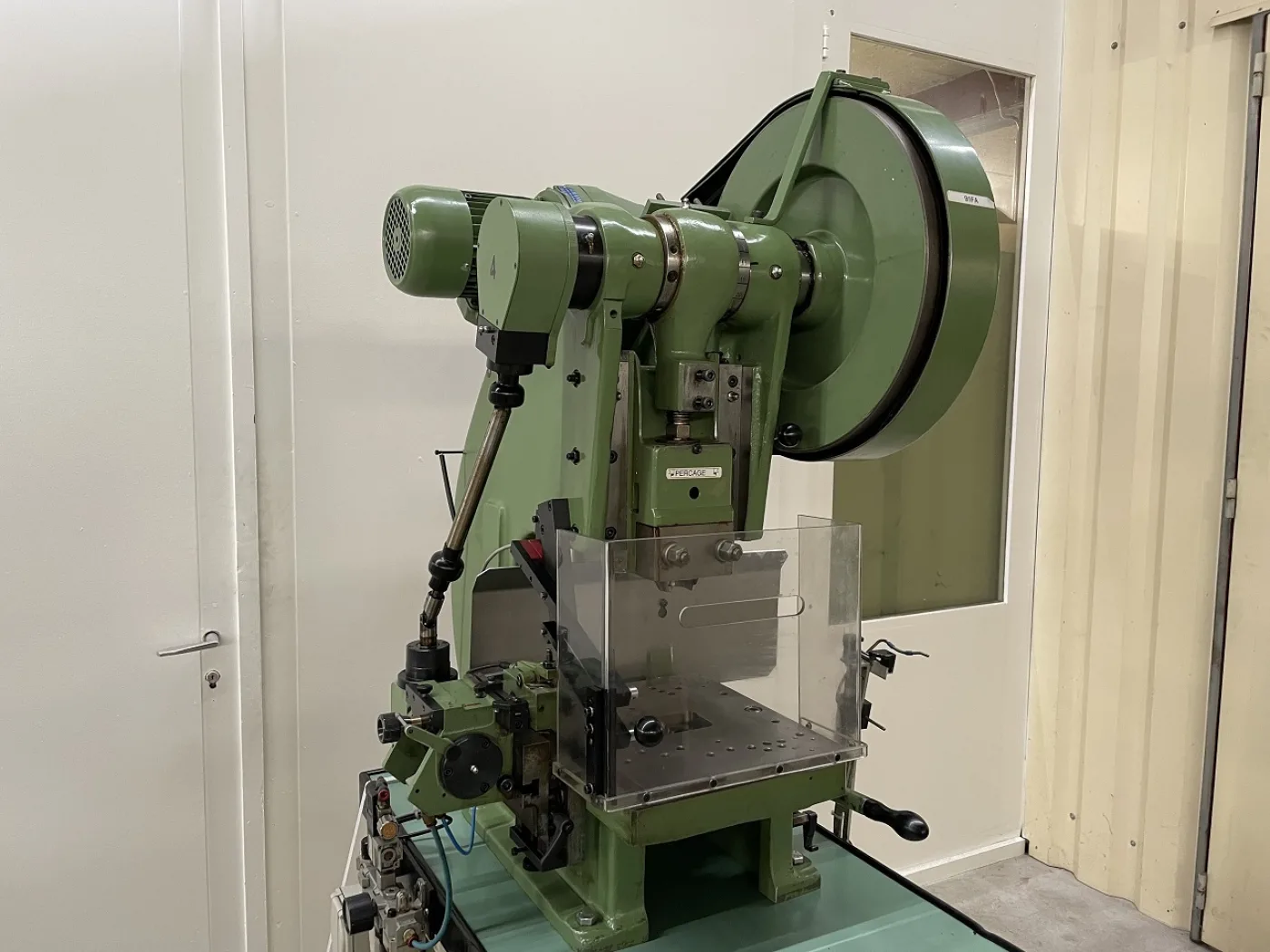 EXCENTRIC PRESS “BEUTLER” D8-200 - 7