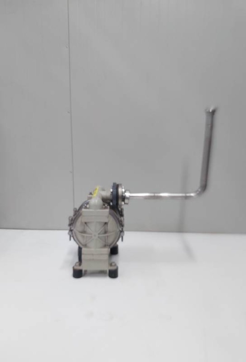 Membrane pump