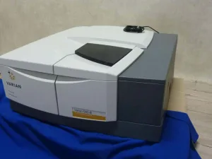 Varian 640-IR FT-IR Spectrometer