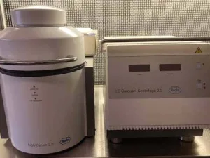 Roche LightCycler 2.0 PCR Systeem + Roche LC Carousel 2.0 Centrifuge