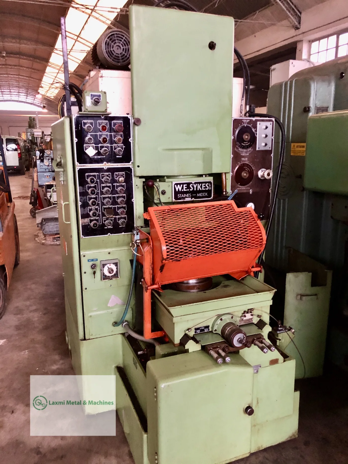 HIGH-SPEED GEAR SHAPER, SYKES - V10 B - Laxmi Metal & Machines, Rohtak - 1
