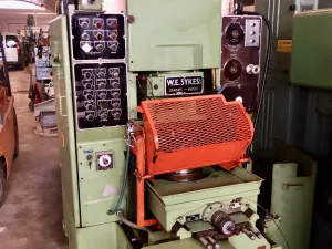 HIGH-SPEED GEAR SHAPER, SYKES - V10 B - Laxmi Metal & Maschinen, Rohtak