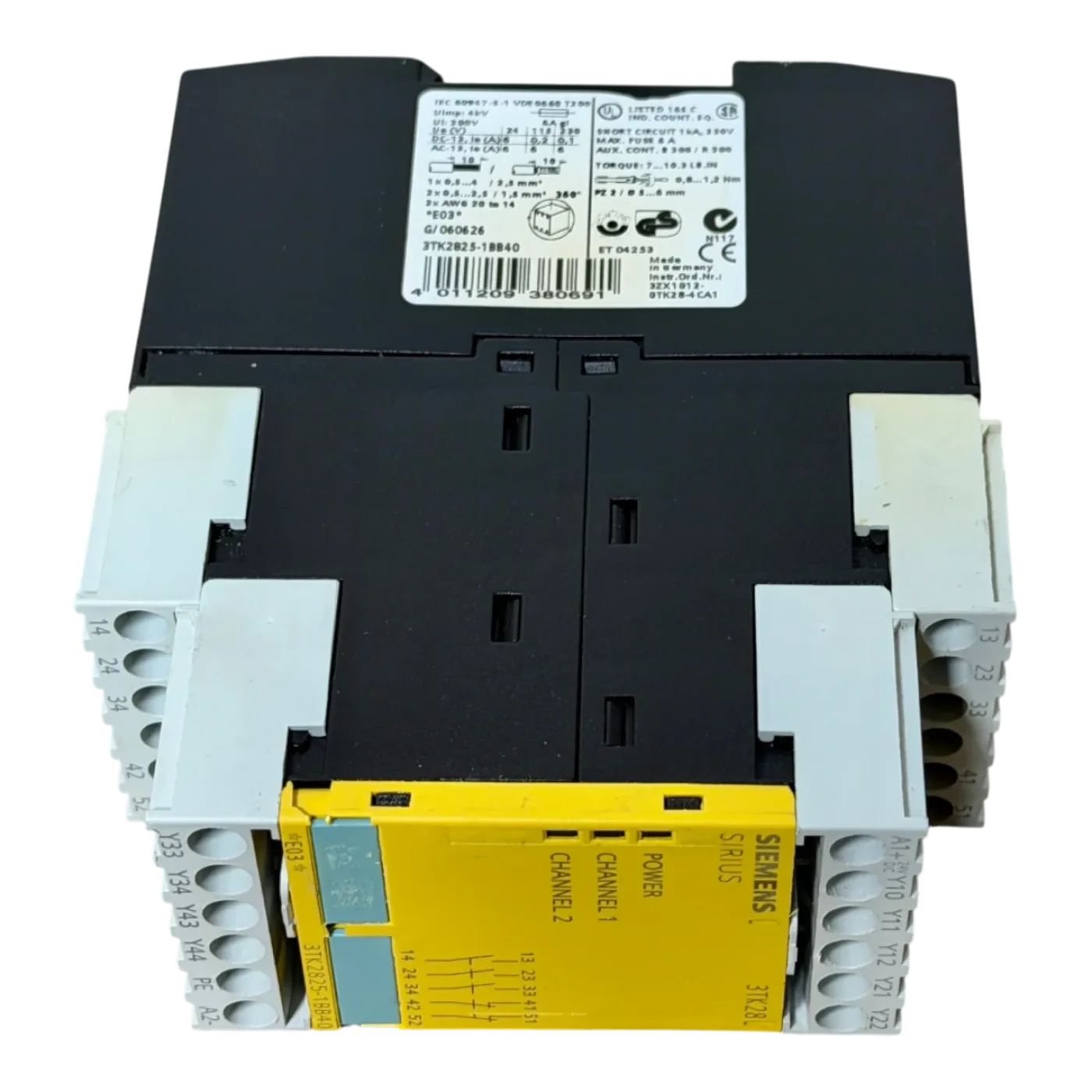 Siemens Siguard Sicherheitsrelais Art Nr 3TK2825 1BB40 - 2