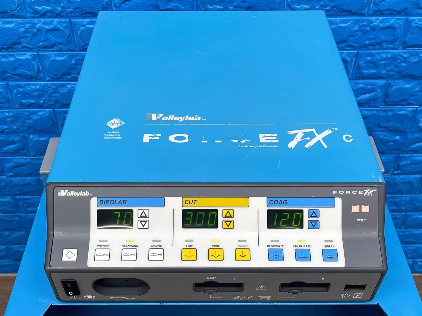 Valleylab/Covidien Force FX - 8