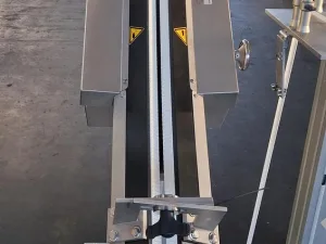 Inova Pharma Systems STS 1200 Edelstahl Zuführ- und Transportsystem